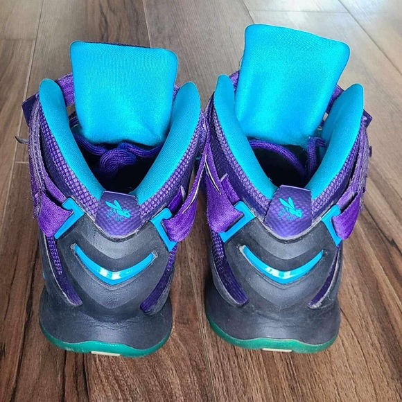 Nike Air LeBron James Soldier 9 Purple - Picture 4 of 4